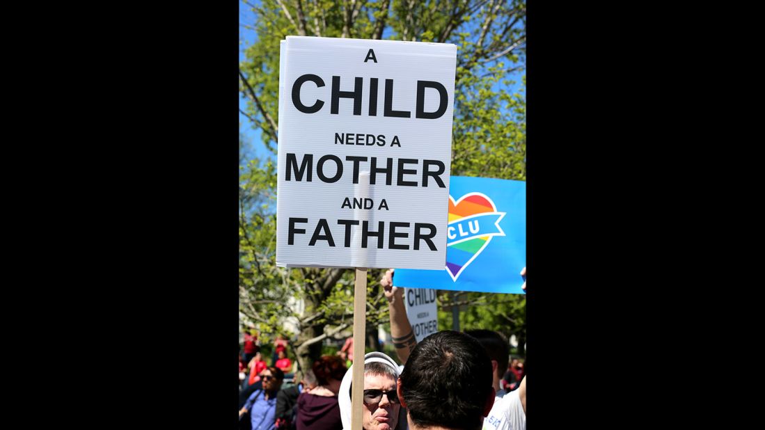 Mike May of Cleveland argues against same-sex marriage in a debate outside the Supreme Court.