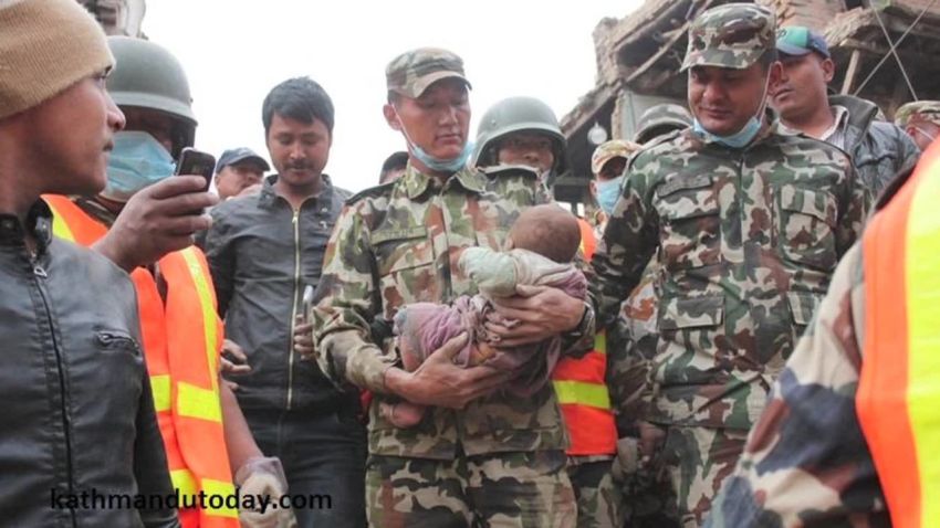 Man, baby Nepal rescue_00024611.jpg