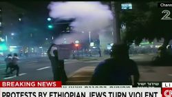 segment israel ethiopian jews protest_00013811.jpg