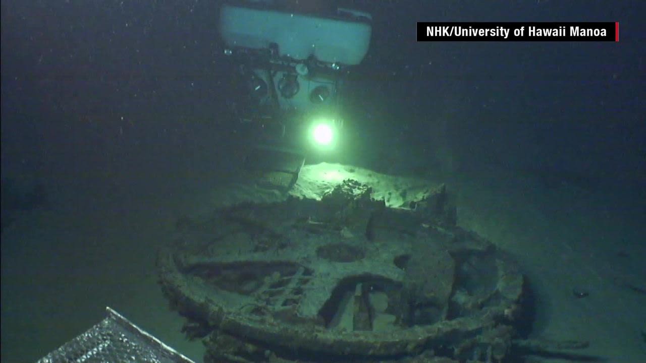 Aircraft Carrier Underwater Aircraft Carrier Underwater