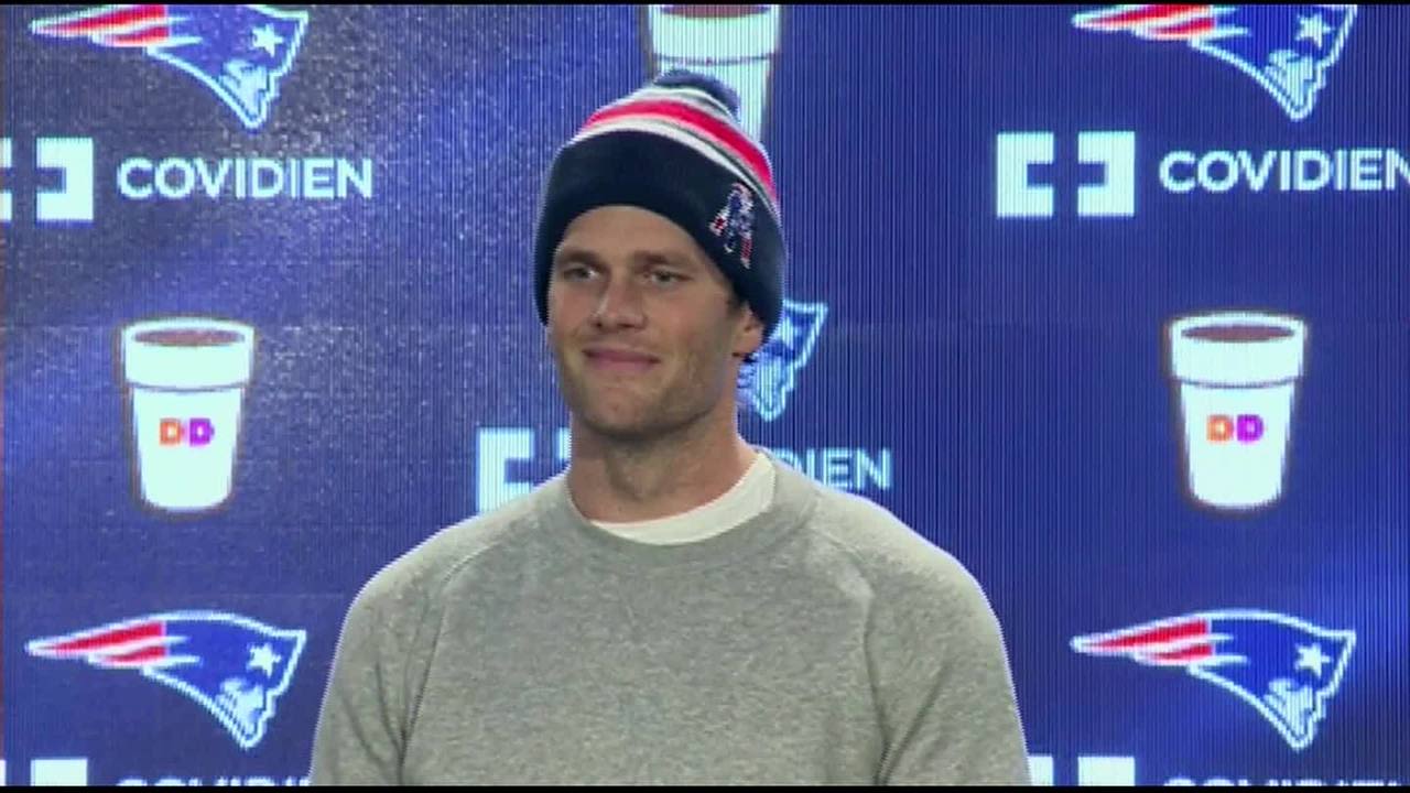 Poor, persecuted quarterback Tom Brady is an easy guy to mimic this Halloween if you've got a Patriots jersey lying around. Just paint a dimple in your chin and carry around a flattened football to complete the Deflategate look. Bonus points for his silly hat.