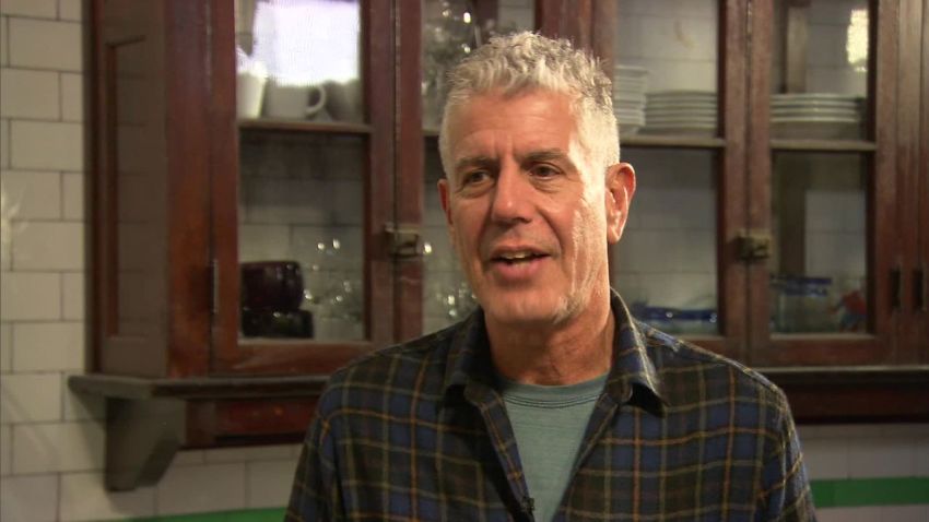 AC Anthony Bourdain Anderson Cooper Schottland_00000728.jpg