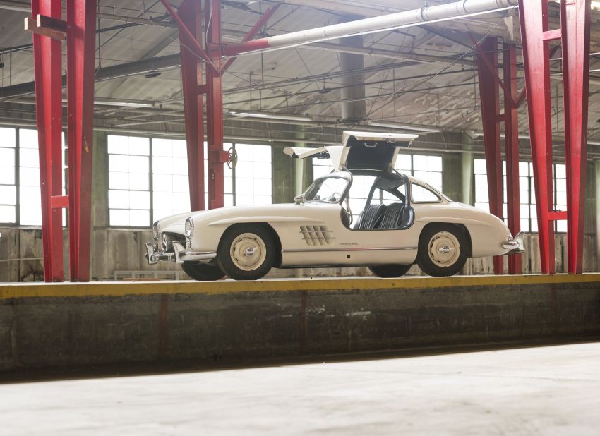 An undisputed icon of mid-century design, the 300 SL was based on the company's race-winning W194 and, boasting form and function in spades, is considered one of the greatest automobiles ever made. 