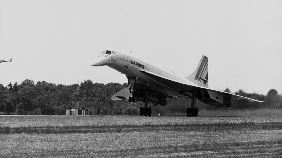 It broke the sound barrier and cut flight times in half. On January 21, 1976, the first commercial Concorde flight took place from London to Paris, cruising at speeds of 1,350 mph. The Concordes' flights would be short lived, however, as fewer than 20 ever saw commercial use. The last commercial Concorde flight took place on October 24, 2003.