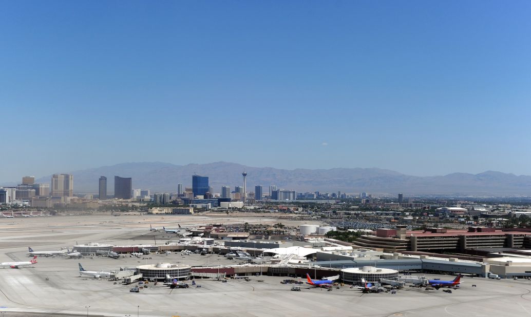 For those with dreams of hitting it big on the tables, nothing beats the flight into the Las Vegas McCarran International Airport. Those in the window seat get to see the city appear magically from the desert, as views of glittering Las Vegas Boulevard -- aka "the Strip" -- come into view. 