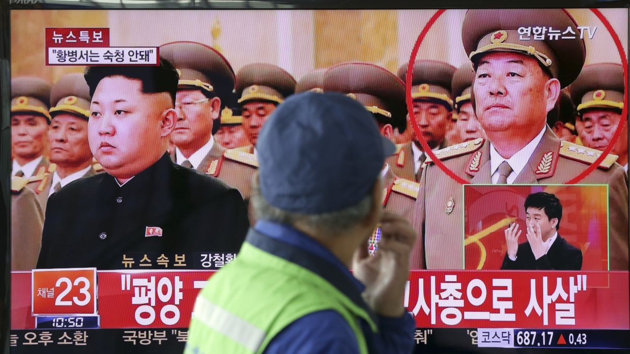 South Korean news reports the death of Hyon Yong Chol