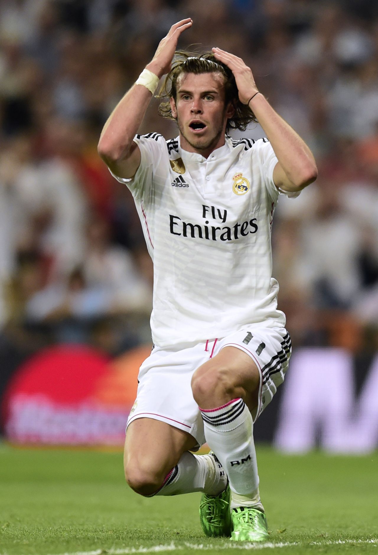 It was a frustrating night for under-pressure Bale, who has been widely targeted by Real fans this season after the club's title hopes have faltered on all fronts. 