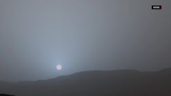 crane mars blue sunset curiosit rover orig _00001322.jpg