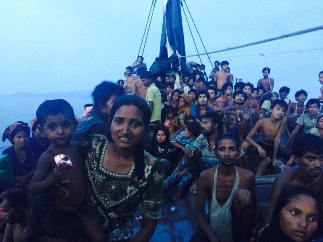 Hundreds of desperate Rohingya migrants on board.