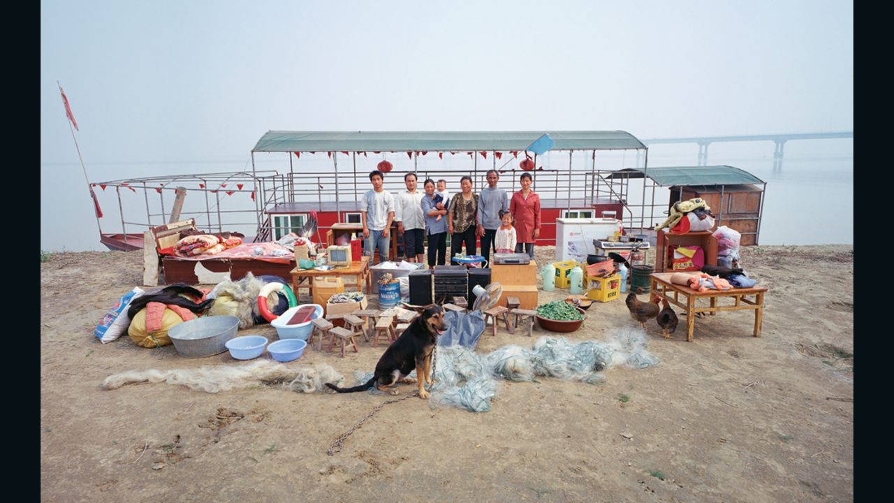 The Sun family currently owns two large steel boats and two small wooden boats, which are worth more than 60,000 yuan altogether. Currently run a floating restaurant, and between this and fishing can bring in more than 30,000 yuan ($9,650) a year. 