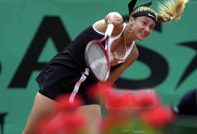 In 2000, Pierce defeated Spain's Conchita Martinez in the French Open women's final to emulate the 1967 achievement of Francoise Durr. 