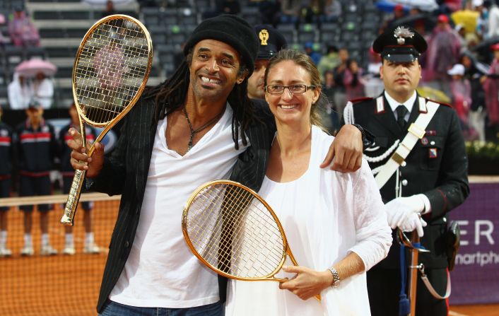 Yannick Noah, pictured with Pierce in 2012, is the last Frenchman to win the title at Roland Garros, back in 1983.