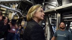 Democratic presidential candidate Hillary Clinton tours the Smuttynose Brewery May 22, 2015 in Hampton, New Hampshire.