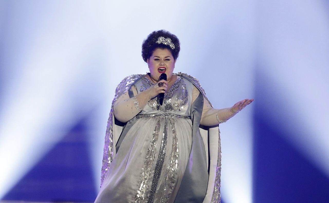 Bojana Stamenov let the crowd know that "Beauty Never Lies."