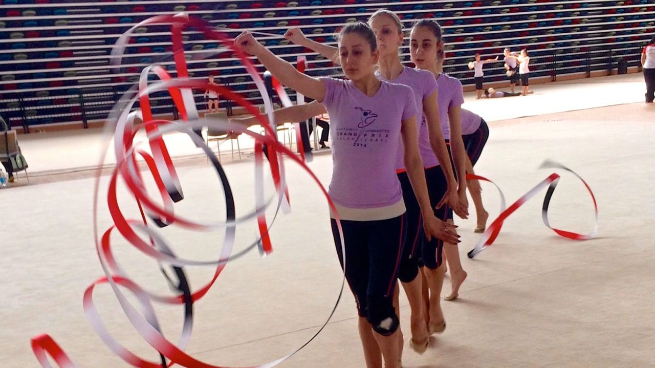 During CNN's trip to Baku, even foreign rhythmic gymnasts conceded nothing compares to Azerbaijan's facilities. One New Zealand gymnast said only rugby players can expect facilities like these back home.