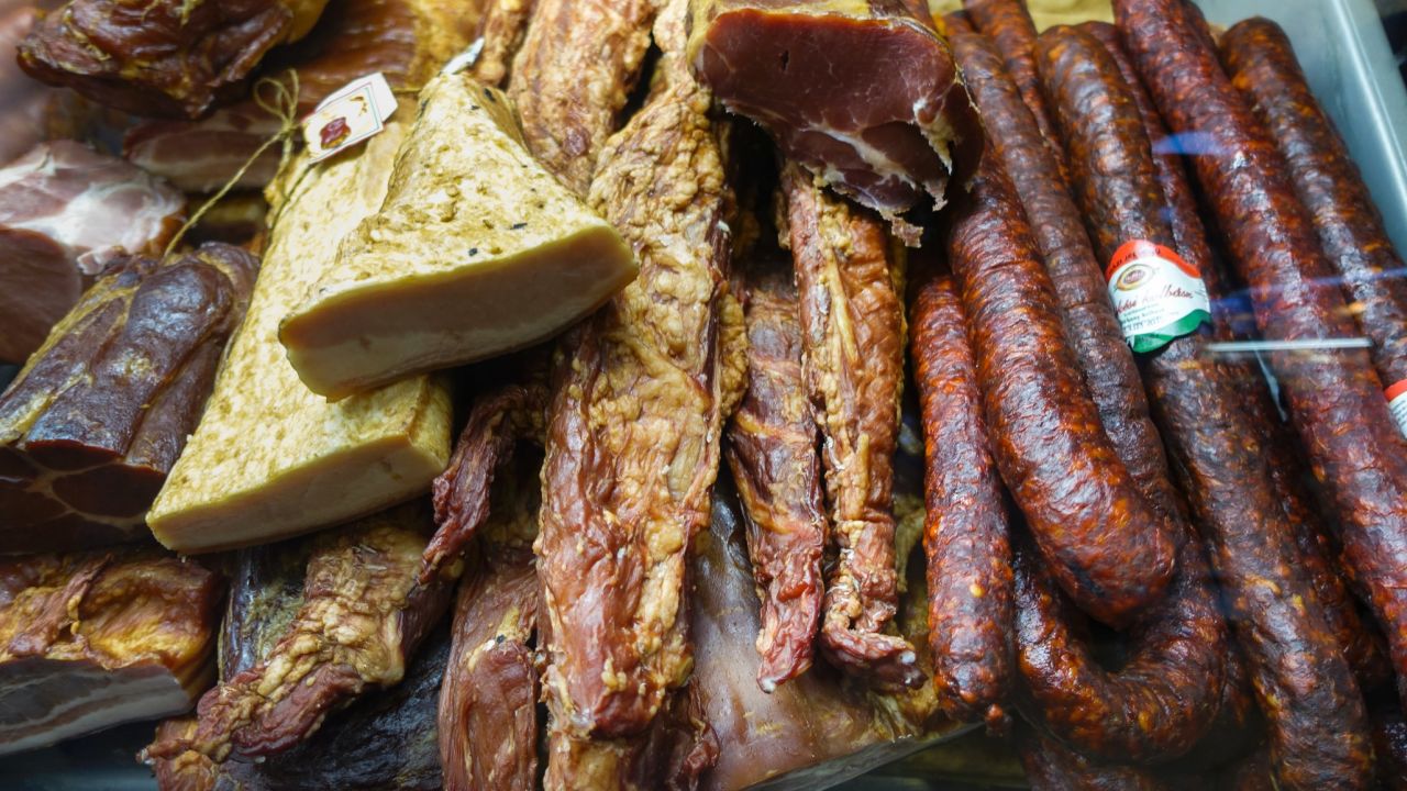 Anthony Bourdain consumes meat every which way on "Parts Unknown." Belvárosi Disznótoros, a popular butcher shop in Budapest, Hungary, serves an array of tempting cured meats.
