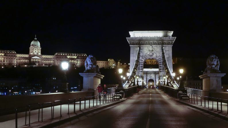 The Széchenyi Chain Bridge is the best known bridge that connects Buda and Pest.