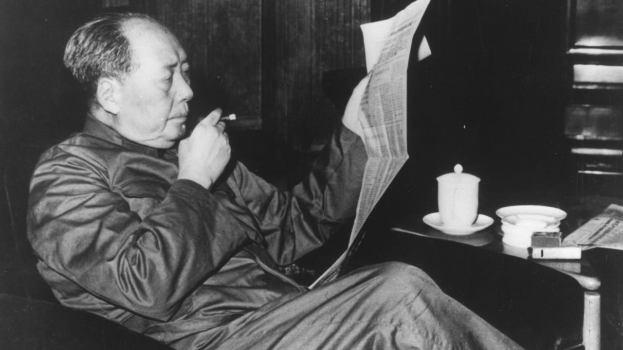 Mao Zedong, the founder of the People's Republic, was a big smoker. 