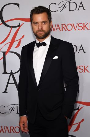 Actor Joshua Jackson opts for a classic tux. 