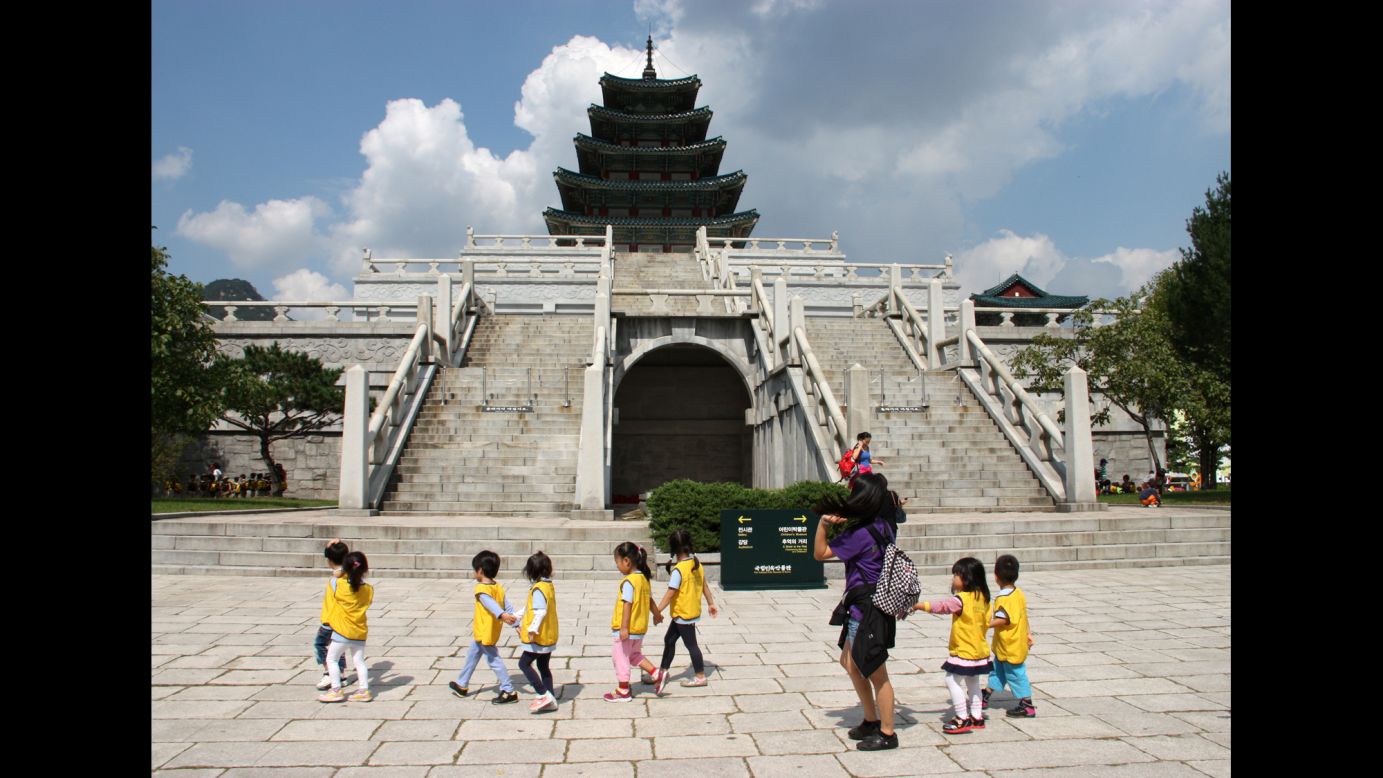 Another newcomer to the top 20, the National Folk Museum of Korea saw a nearly 21% increase in attendance between 2013 and 2014. Nearly 3.3 million people visited in 2014.