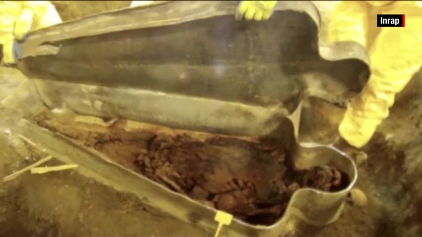 350 mummy french noblewoman preserved orig_00001129.jpg