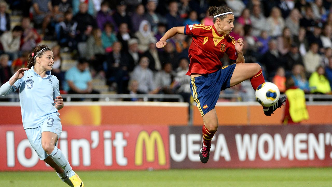 Boquete is one of the most exciting and talented footballers in the game. Her ability to waltz past defenders and produce the perfect pass makes her Spain's most threatening player. She will line up behind the striker, either on the wing or through the middle, and will hope to repeat her goalscoring exploits at the 2013 European Championship finals.