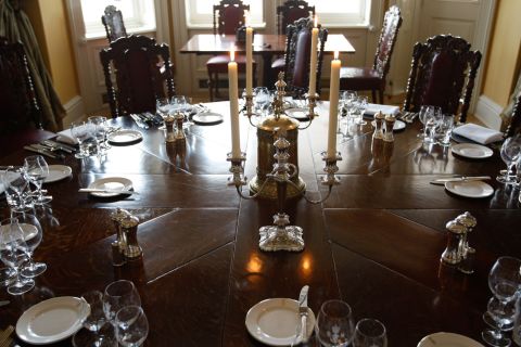 Elegant dining at the Royal Yacht Squadron, originally founded so its members could socialize and discuss their love of sailing.