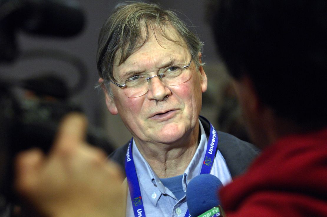Sir Tim Hunt, a scientist and Nobel Prize winner, apologized after suggesting that women in labs "fall in love with you and when you criticize them, they cry."