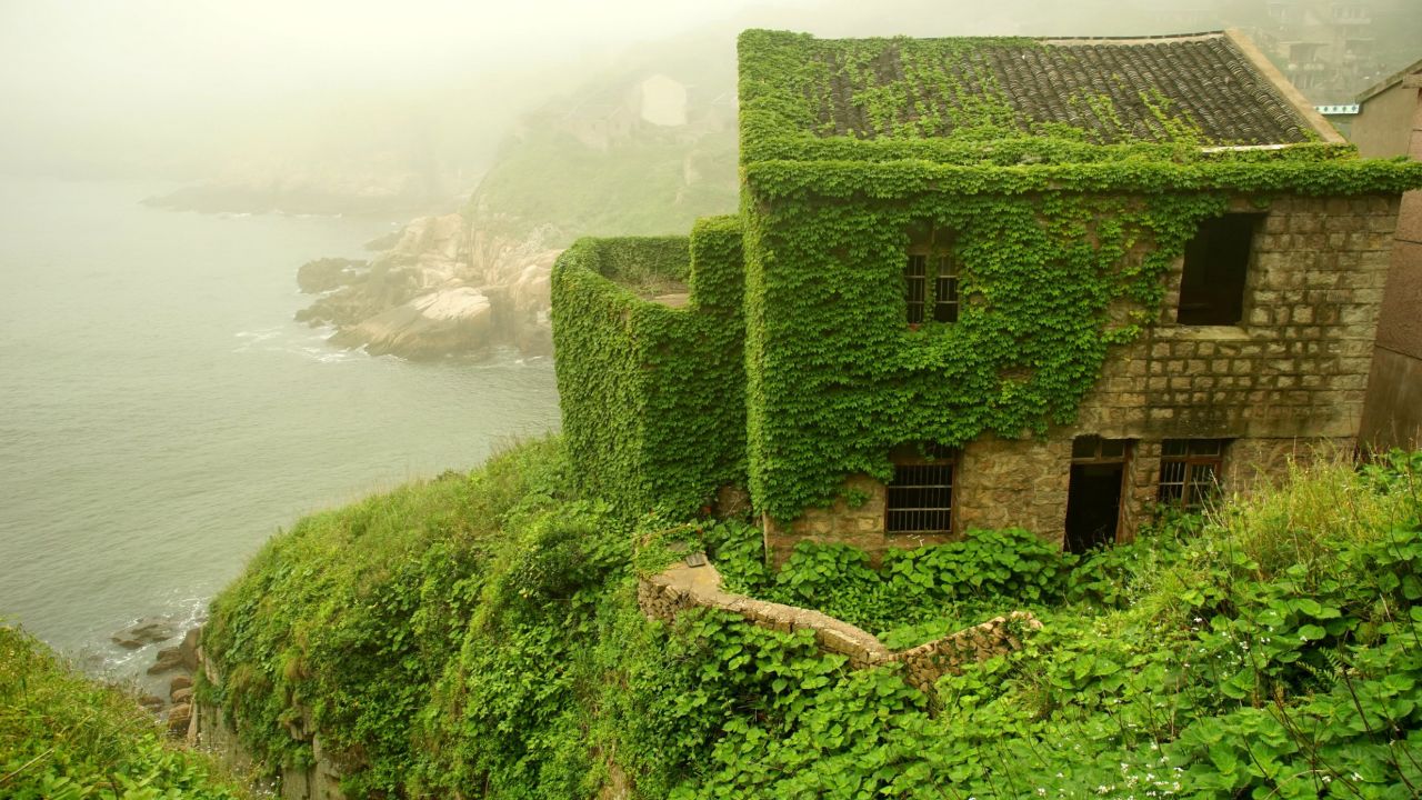 The Shengsi Islands are a collection of nearly 400 islands. One major city within several hours of the islands is Shanghai, China.  On Shengshan Island there is an abandoned village. 