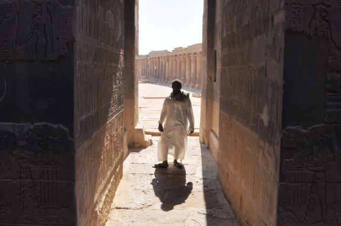 <a href="index.php?page=&url=http%3A%2F%2Fireport.cnn.com%2Fdocs%2FDOC-1248403">Jasmine Hassan</a>, who lives in Cairo, finds the stunning ancient ruins of Egypt the most unique aspect of this remarkable country. Here her guide from a trip made several years ago stands in the shadow of the Philae temple in Luxor. "You never get bored in Egypt," she observes.