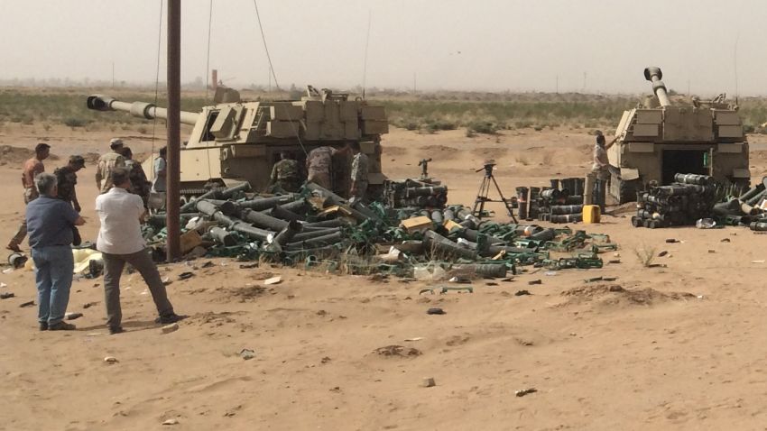 Two 155 millimeter U.S.-made self-propelled Howitzers deployed near Baiji city. Their barrels are directed towards northern Baiji and the town of Seneia.