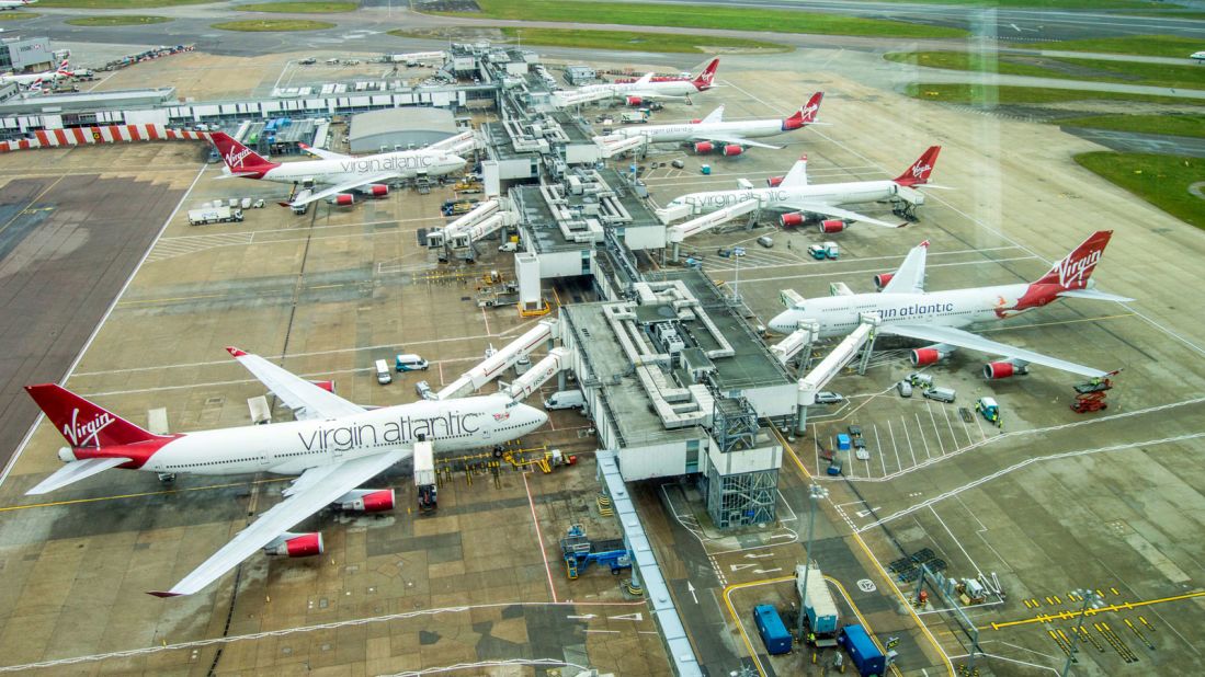 Heathrow serves 185 destinations in 84 countries via 80 airlines. The most popular destinations are New York, Dubai, Dublin, Hong Kong and Frankfurt.