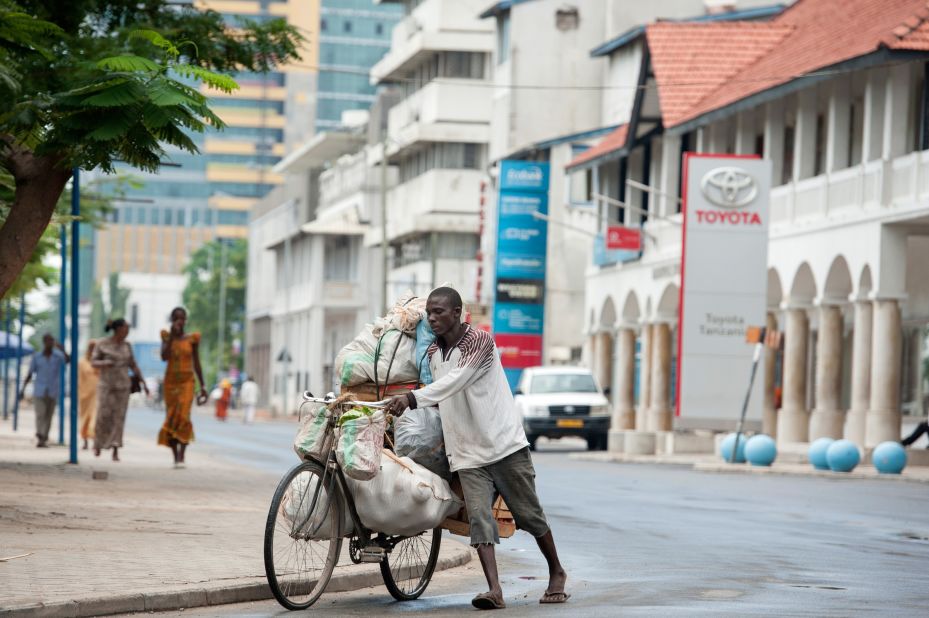 Located in Tanzania's largest city, <a href="http://www.kinu.co.tz/" target="_blank" target="_blank">Kinu</a> aims to be an open space where Tanzania's tech community can collaborate, and  make a joint effort to find new solutions to social challenges.