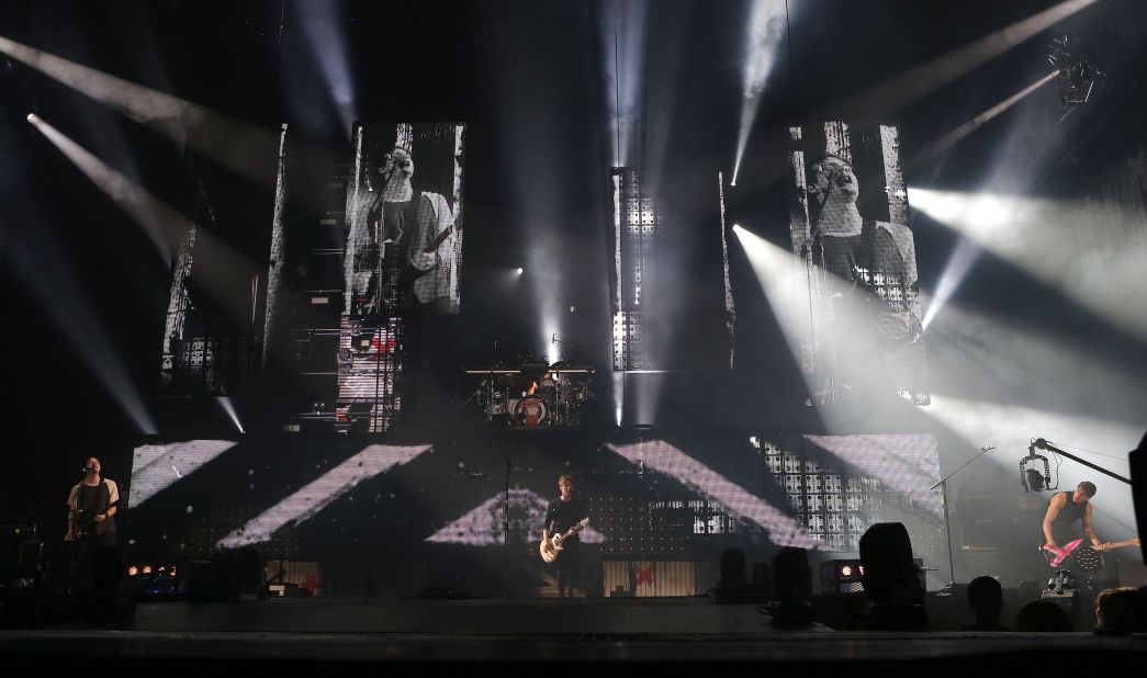 Westlife Sets First Tour of North America – Billboard