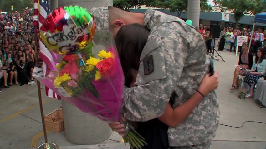 Soldier Surprises His Sister During Her Graduation Cnn 7631