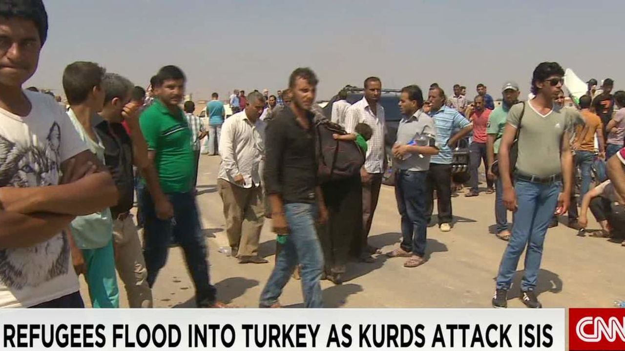 refugees flood into Turkey damon pkg wrn_00005608.jpg