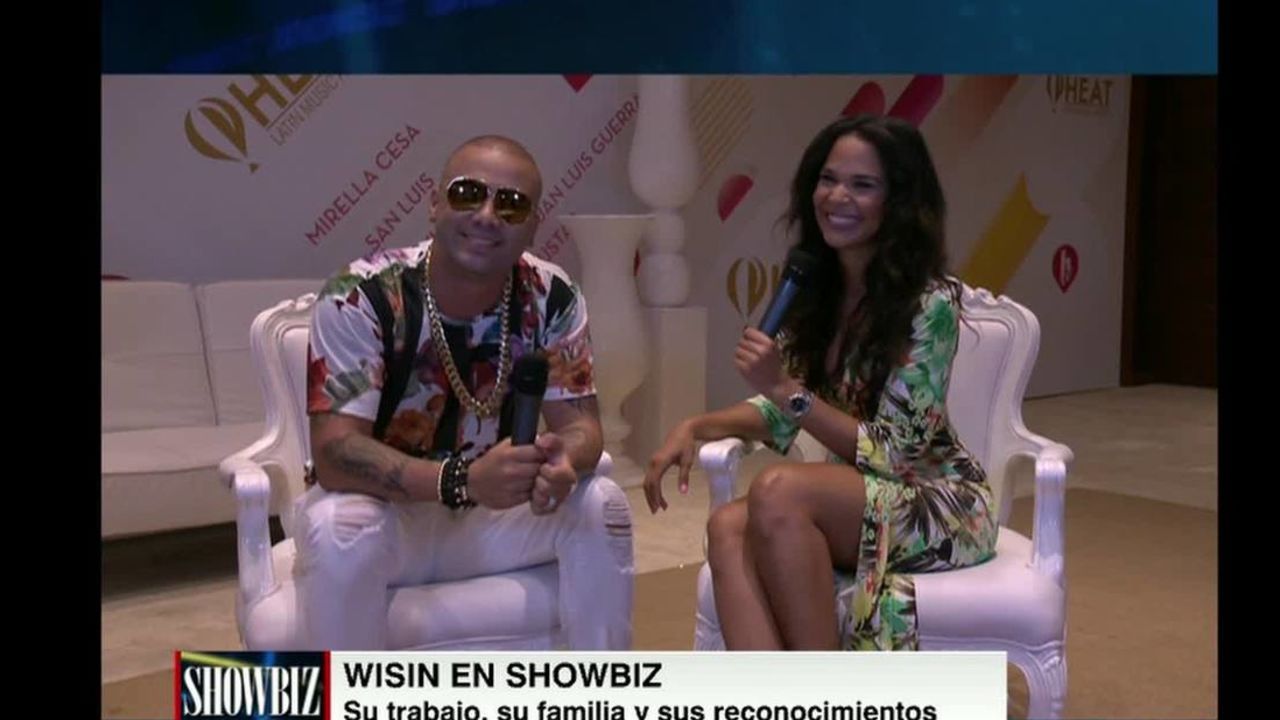 cnnee show intvw wisin_00103914.jpg