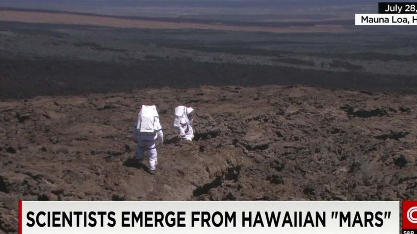 scientists emerge from hawaiian mars cnn today_00002627.jpg