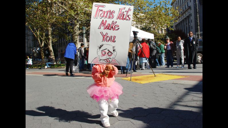 Advocacy groups switched their focus to banning trans fats in the early 1990s after several <a href="http://www.ncbi.nlm.nih.gov/pubmed/8094827" target="_blank" target="_blank">scientific studies</a> showed that they increased the risk of coronary heart disease. By this time, Americans' trans fat intake averaged 4% to 7% of calories from fat, <a href="http://www.hsph.harvard.edu/nutritionsource/transfats/" target="_blank" target="_blank">according to the Harvard School of Public Health</a>.