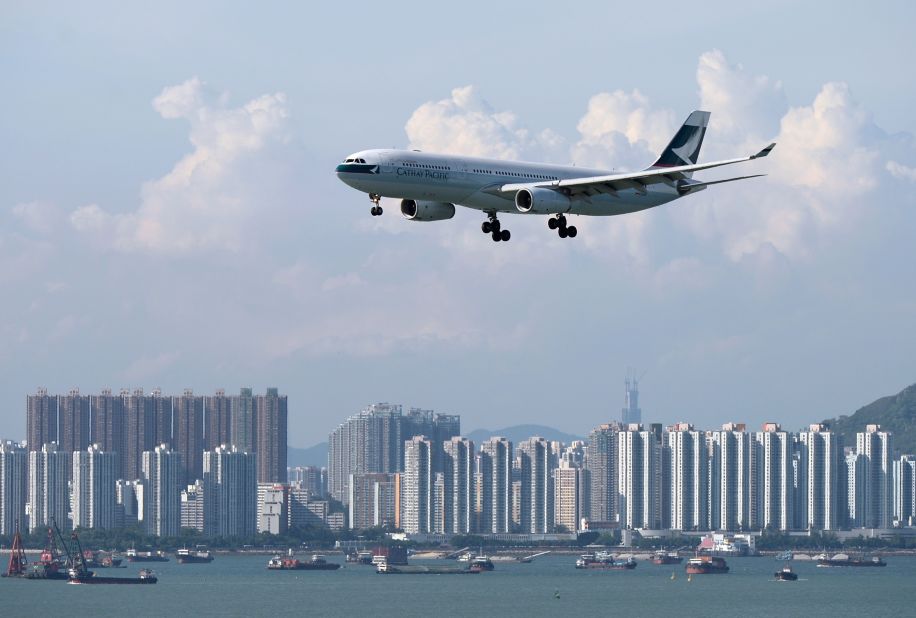 Hong Kong-based airline Cathay Pacific dropped from the third to fourth place this year. 