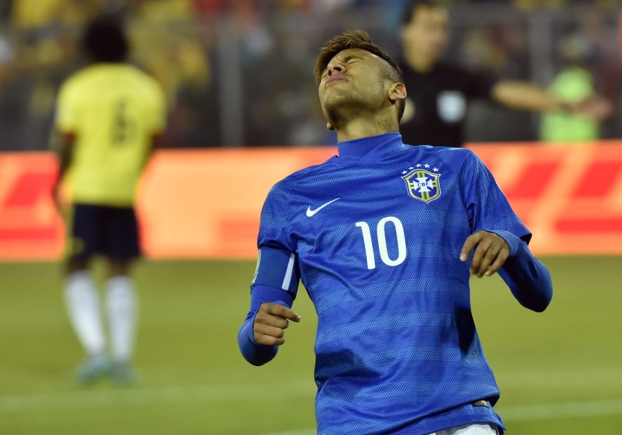 Neymar endured a frustrating night as Brazil suffered a 1-0 defeat by Colombia at the Copa America in Chile. The Barcelona star was unable to conjure an equalizer and was sent off late on.