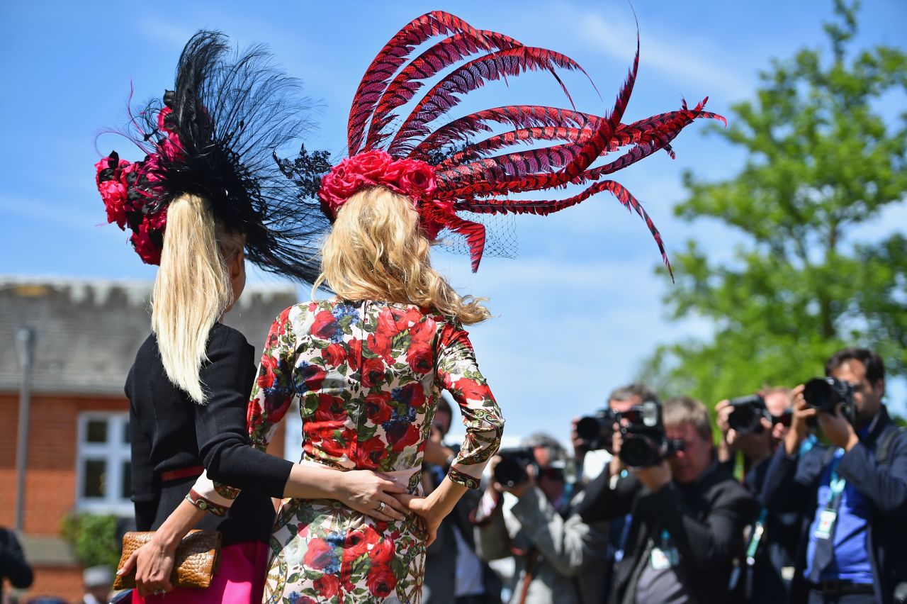 The ladies up the glitz and glamor as they take center stage at Ascot on Thursday when the horses also race for the prestigious Gold Cup.