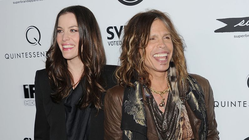 Most daughters might find it awkward to have their dad sing the soundtrack to their movie makeout session (we're talking about "Armageddon" for those not following), but Liv Tyler seems to have been OK with it. Maybe that's what happens when you have a dad as cool (and famous) as Steven Tyler.