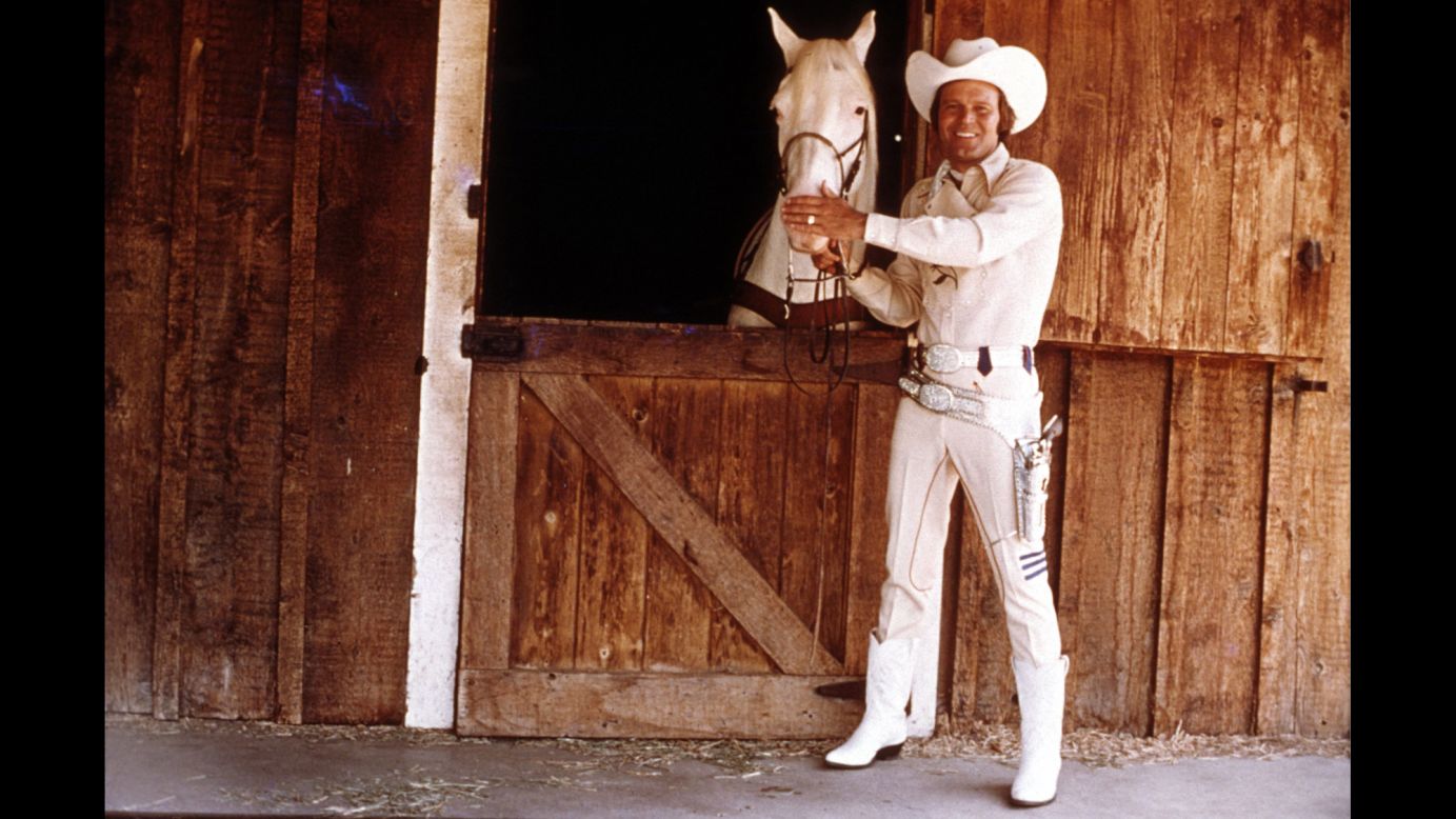 Campbell's iconic album "Rhinestone Cowboy" was released in 1975. 