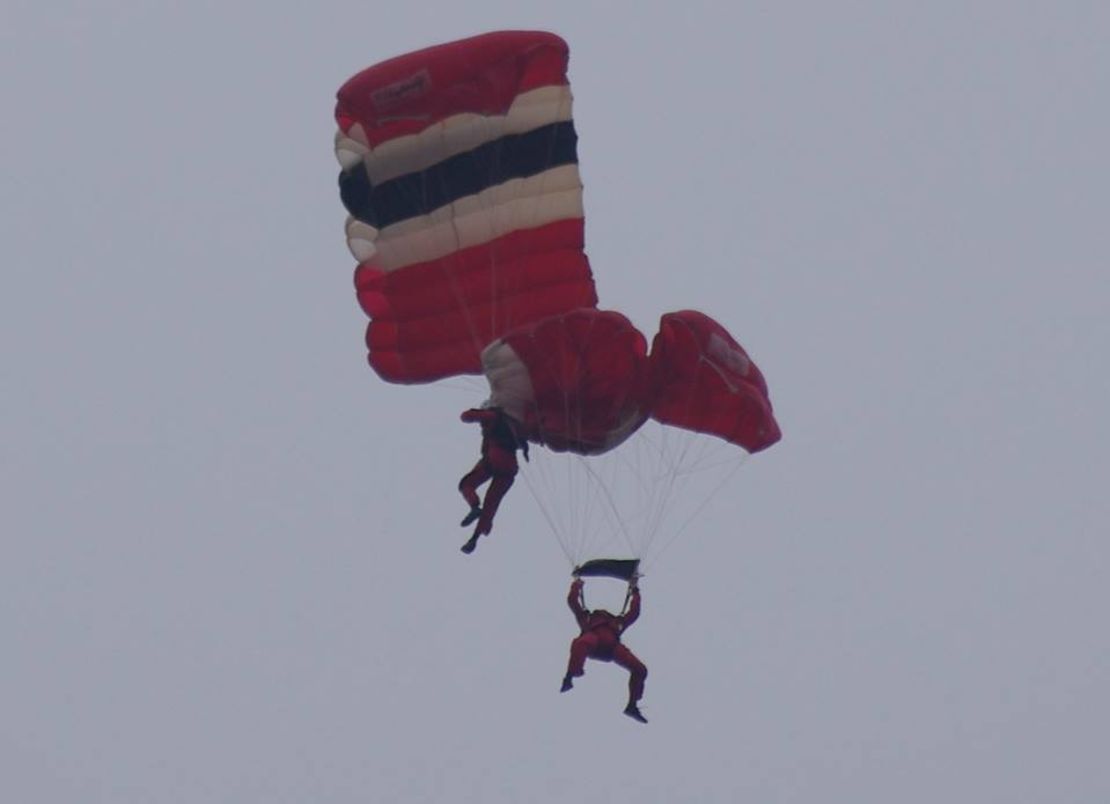 parachute2