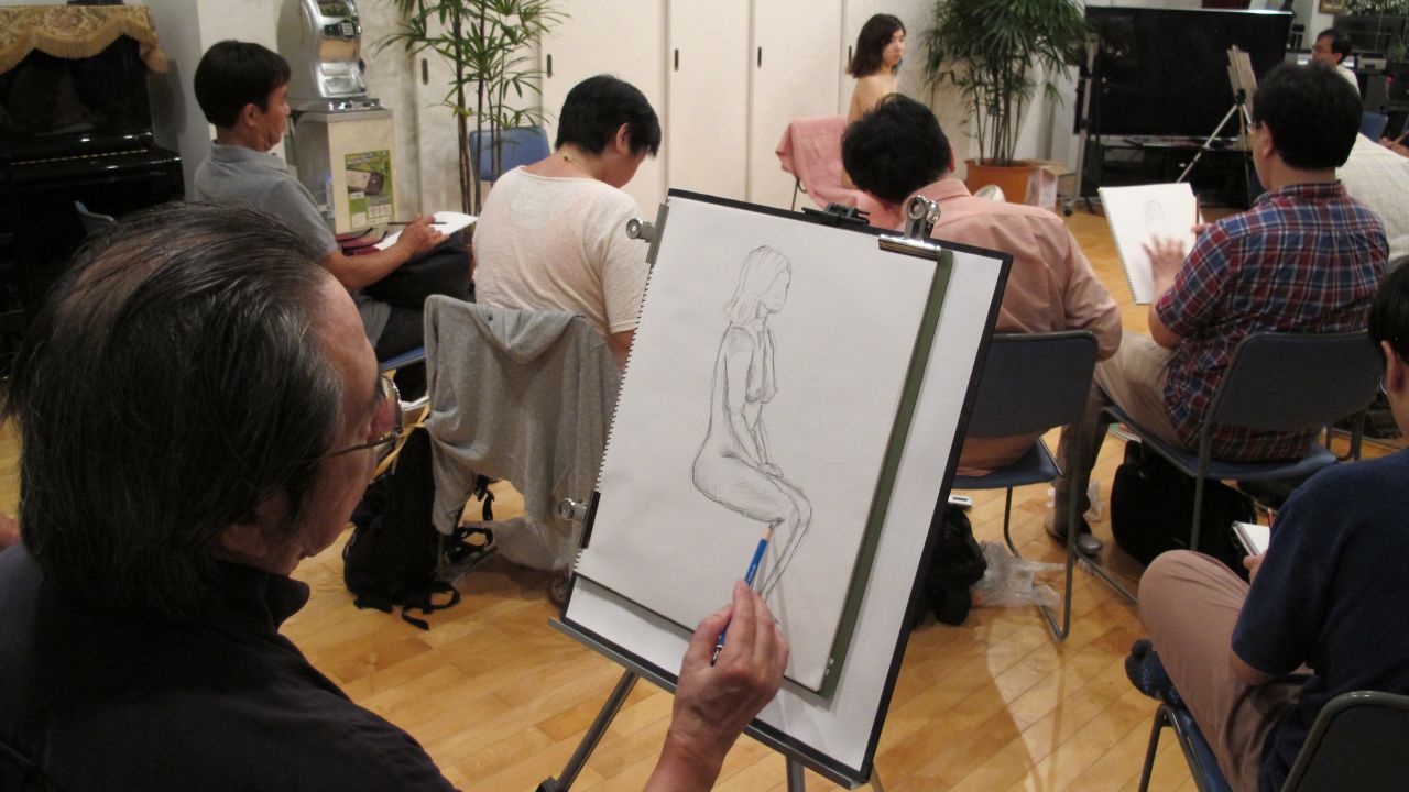A nude sketching class in Tokyo aims to help Japan's middle-aged virgins by allowing them to spend time with a real female body.