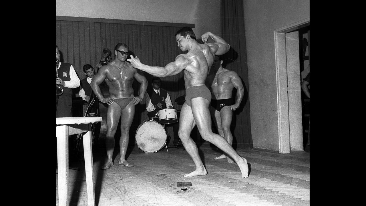 Schwarzenegger started training with bodybuilders. In 1961, he met former Mr. Austria Kurt Marnul, who invited him to train at the Graz Athletic Union in Graz's Liebnauer Stadium. "I started to live for being in the gym," Schwarzenegger said, training five to six times a week and sometimes breaking into the gym on weekends when it was closed.
