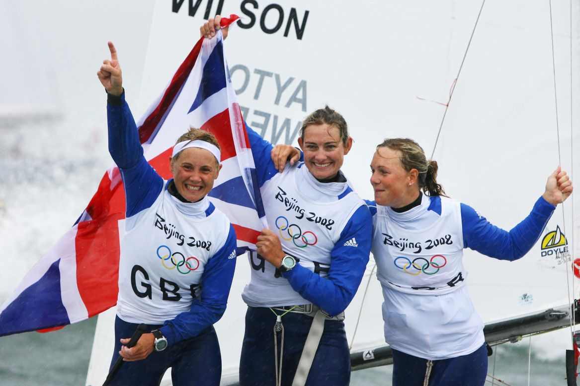 Despite a change of personnel -- Pippa Wilson (far right) replaced Robertson for the 2008 Games -- Ayton was again victorious in Beijing.