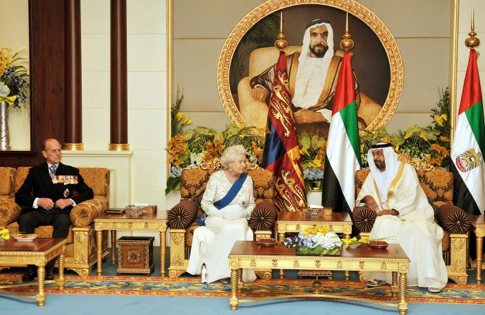 On a state visit to the Middle East in 2010, the Queen speaks with President of the United Arab Emirates, Sheikh Khalifa Bin Zayed al Nahyan, in Abu Dhabi at the Mushrif Palace.