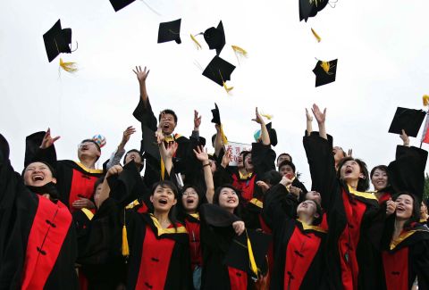 A record high of 7.5 million students graduated from college this year. However, the job market doesn't look very promising. Nearly 8% of last year's college graduates remained unemployed within six months after graduation, according to state news agency Xinhua. 